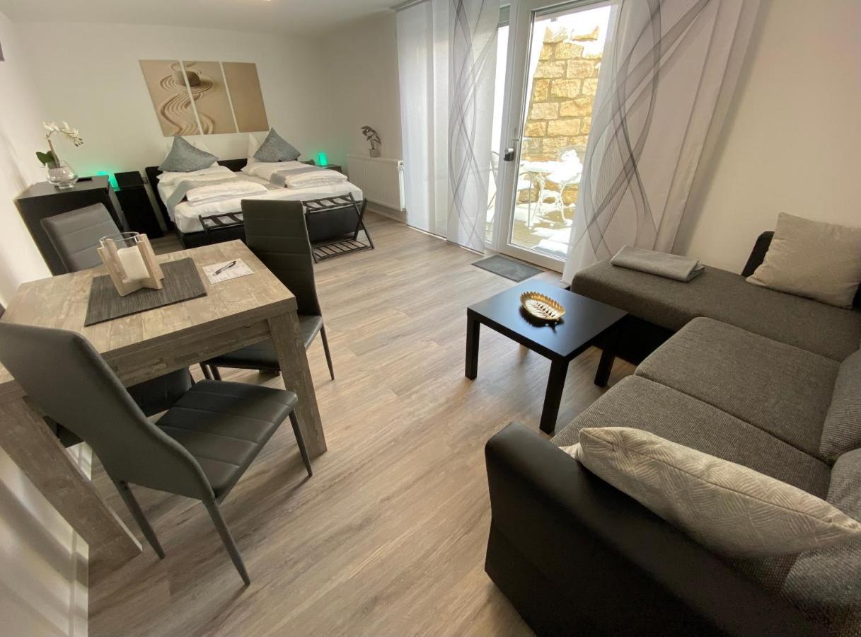 1,5 Zimmer Apartment In S-Bahn Naehe, 35 Qm, Max 4 Pers, Zentral, Private Terasse, Internet 250 Mbit Gärtringen Eksteriør billede