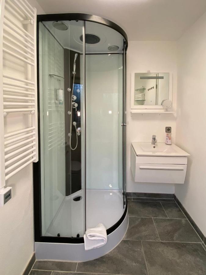 1,5 Zimmer Apartment In S-Bahn Naehe, 35 Qm, Max 4 Pers, Zentral, Private Terasse, Internet 250 Mbit Gärtringen Eksteriør billede