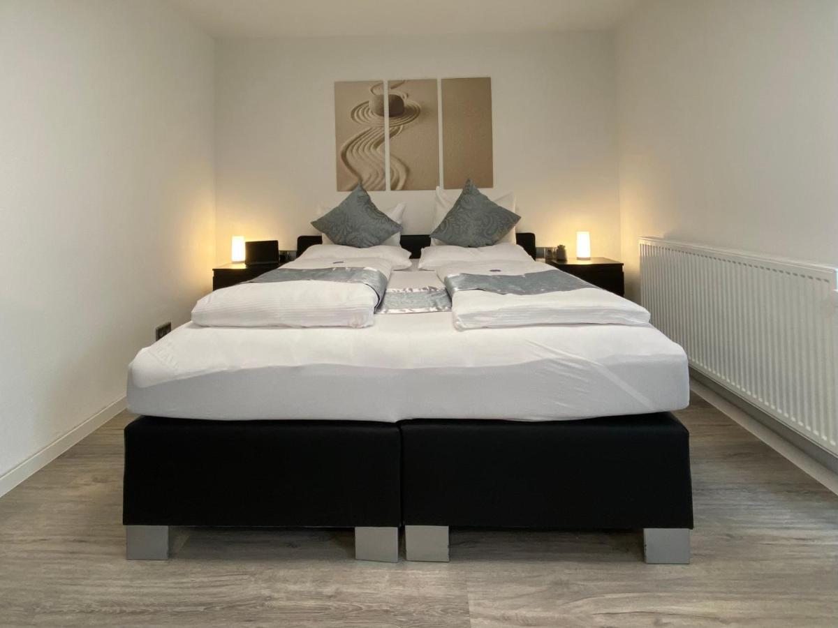 1,5 Zimmer Apartment In S-Bahn Naehe, 35 Qm, Max 4 Pers, Zentral, Private Terasse, Internet 250 Mbit Gärtringen Eksteriør billede
